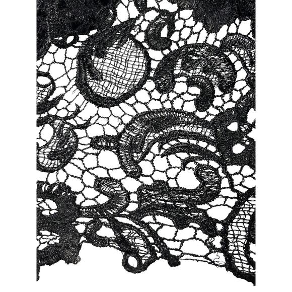 Hot Miami Black Crochet Lace Cropped Tank Top Shirt Blouse - Picture 5 of 5